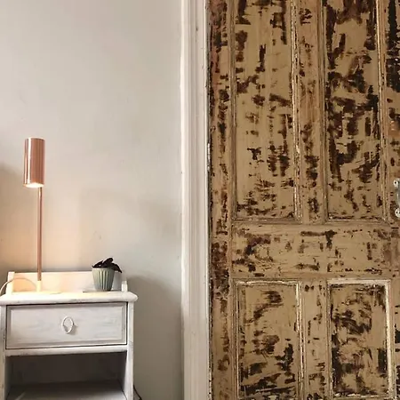 Castle View Apartment- 3rd Floor Apartamento